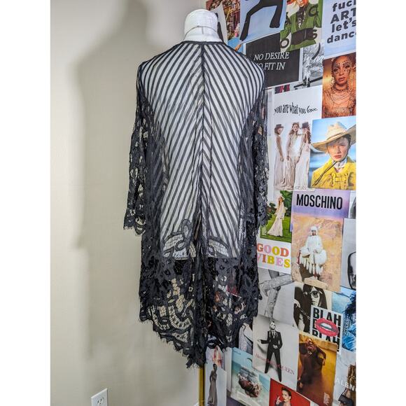 Miami Cardigan - Picture 2 of 5